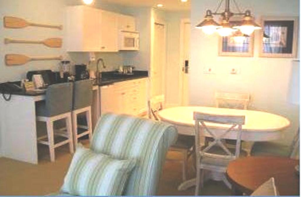 Harborside Suites At Little Harbor Ruskin Szoba fotó